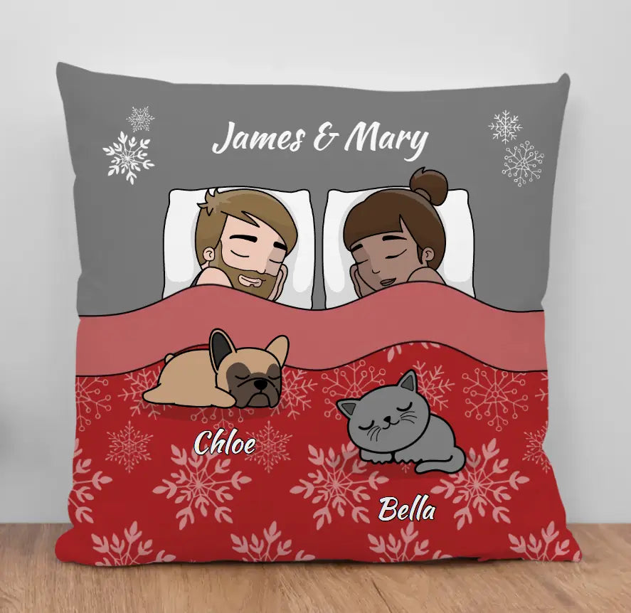 Personalized Pillow - Christmas cuddle time with pets