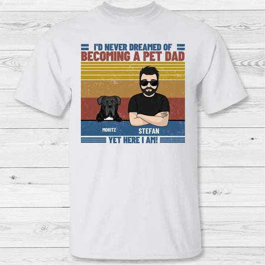 The ultimate pet dad - Personalized T-shirt