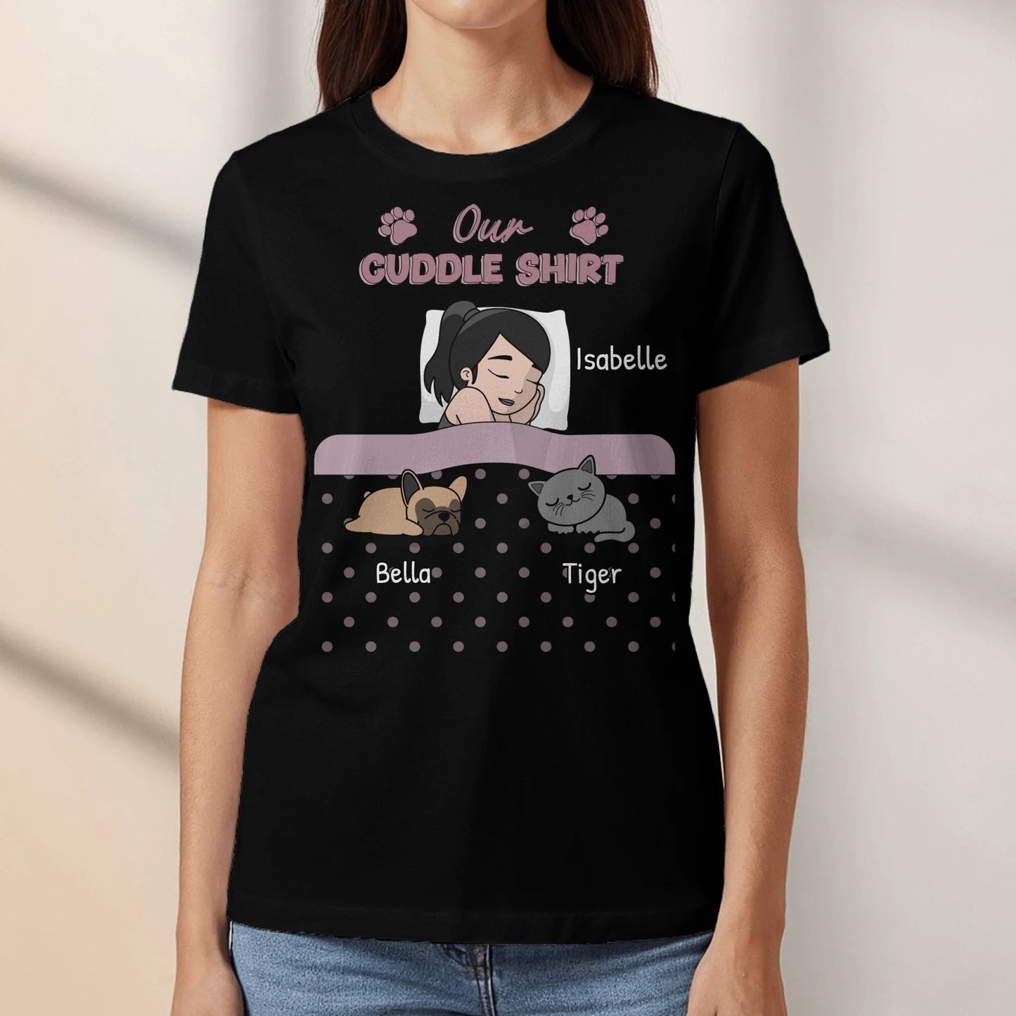 Cuddle time with pets Single - Personalized T-Shirt